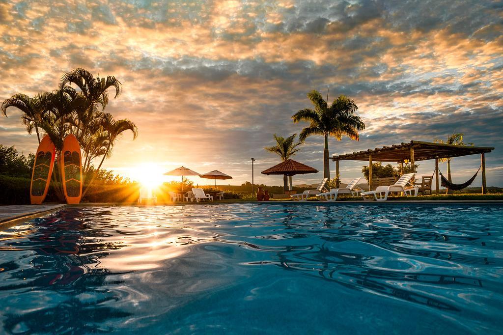 Interlagos Hotel Guapé エクステリア 写真